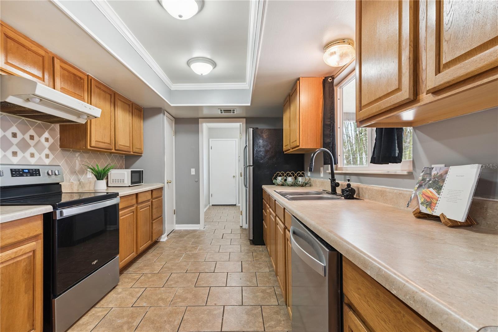 470 BONIFAY AVE, ORLANDO, FL, 32825