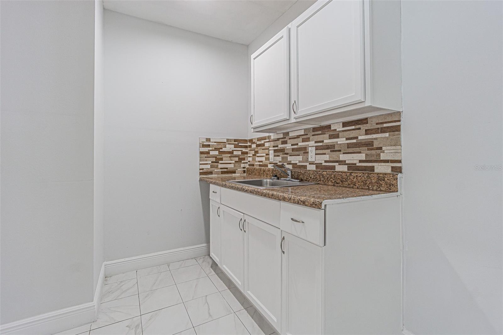 7203 BATTENWOOD CT, TAMPA, FL, 33615