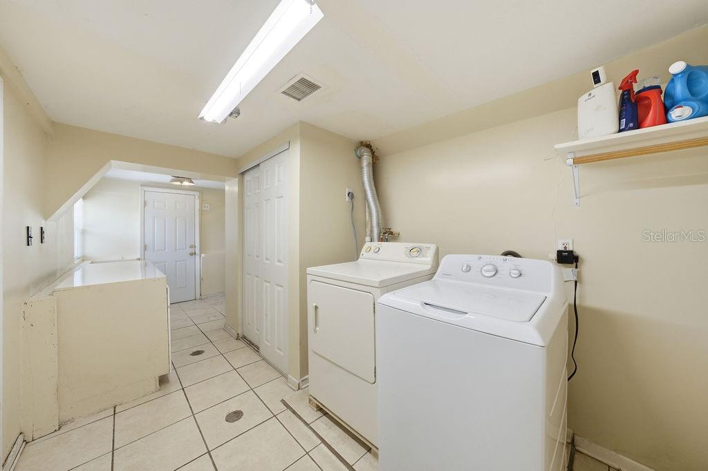 7207 S WEST SHORE BLVD, TAMPA, FL, 33616