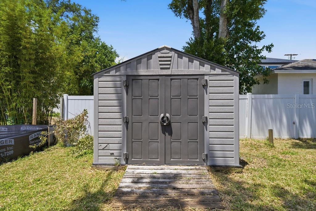 7207 S WEST SHORE BLVD, TAMPA, FL, 33616