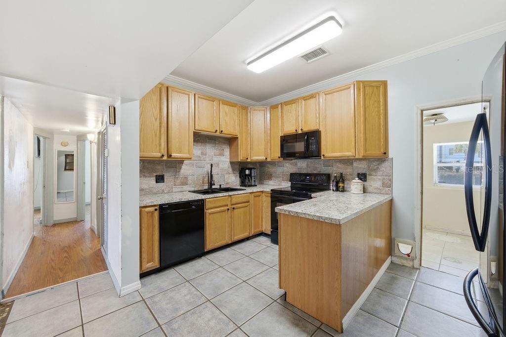7207 S WEST SHORE BLVD, TAMPA, FL, 33616