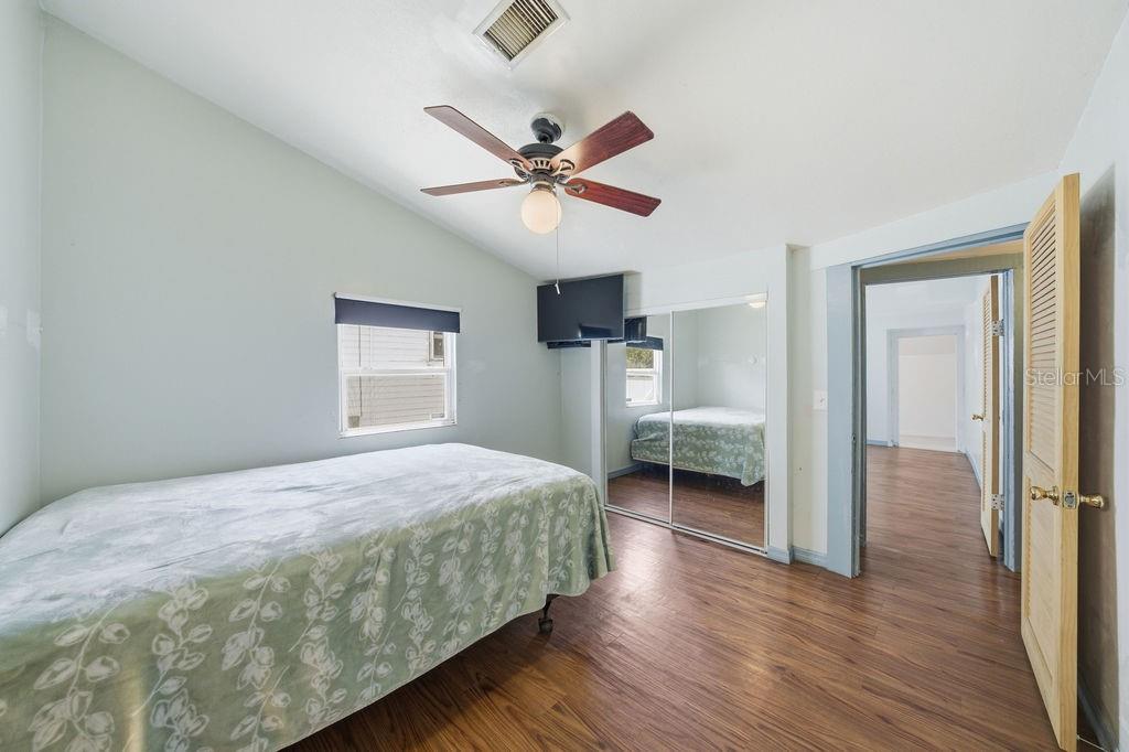 7207 S WEST SHORE BLVD, TAMPA, FL, 33616