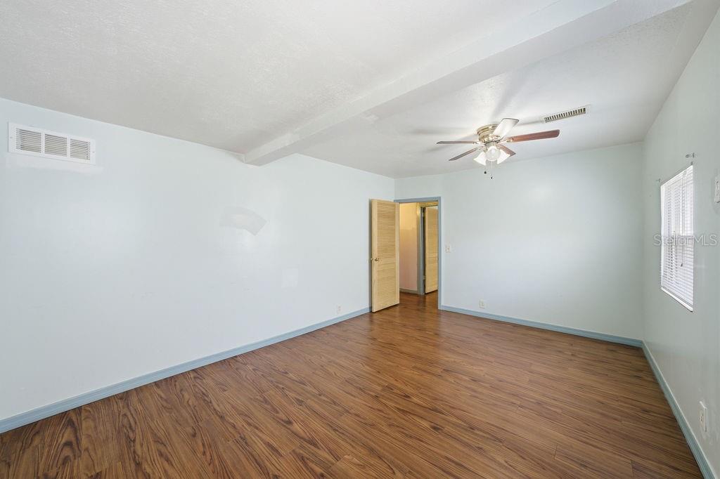 7207 S WEST SHORE BLVD, TAMPA, FL, 33616