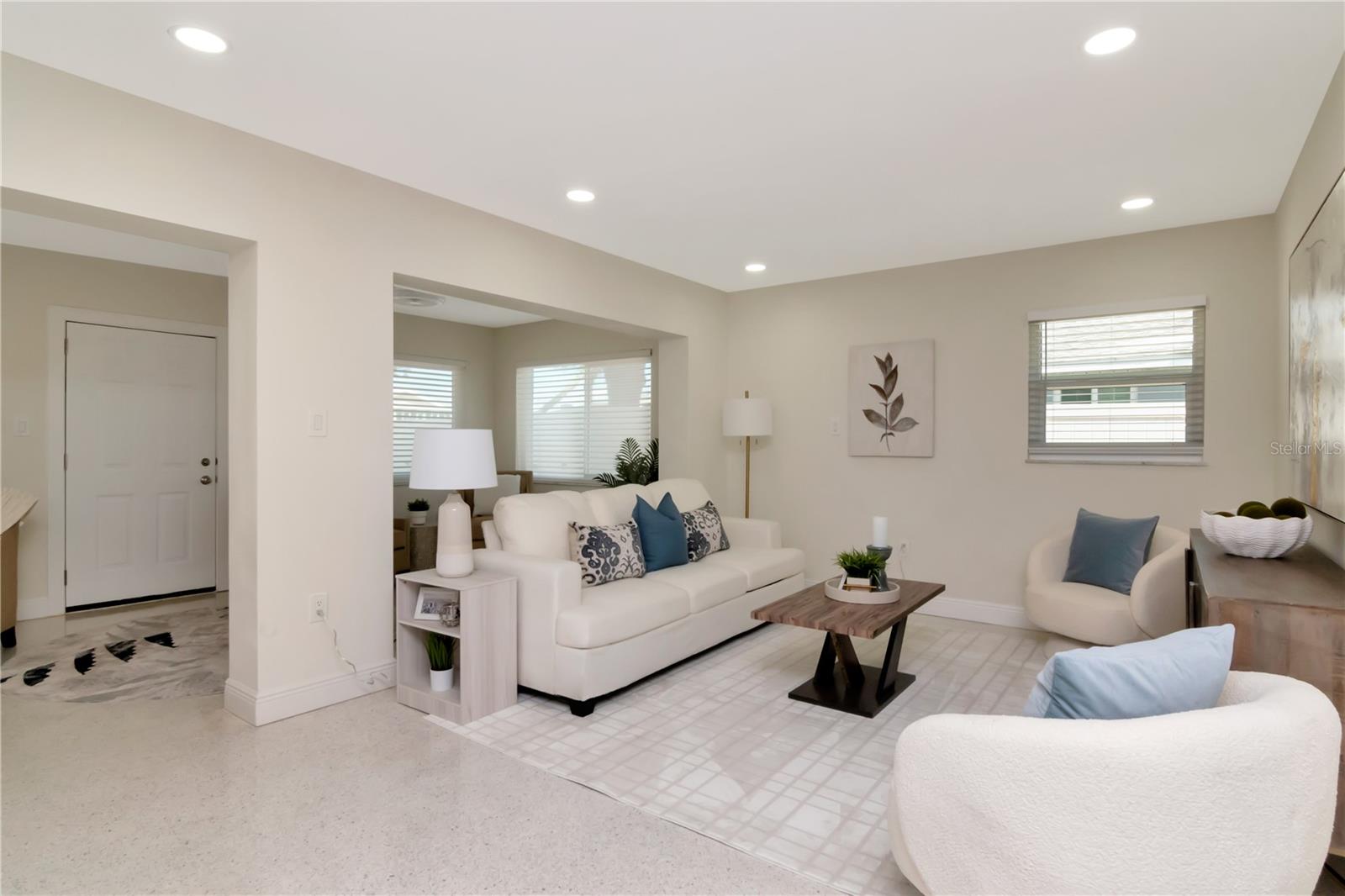 106 STEVEN ST, RUSKIN, FL, 33570