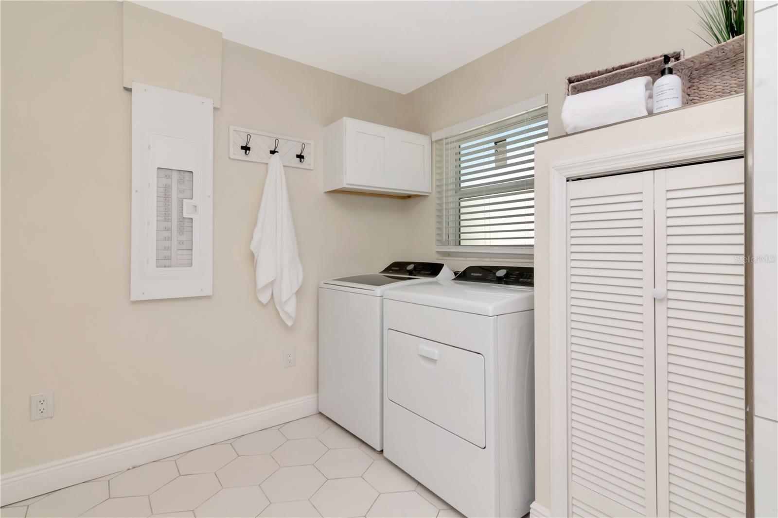 106 STEVEN ST, RUSKIN, FL, 33570