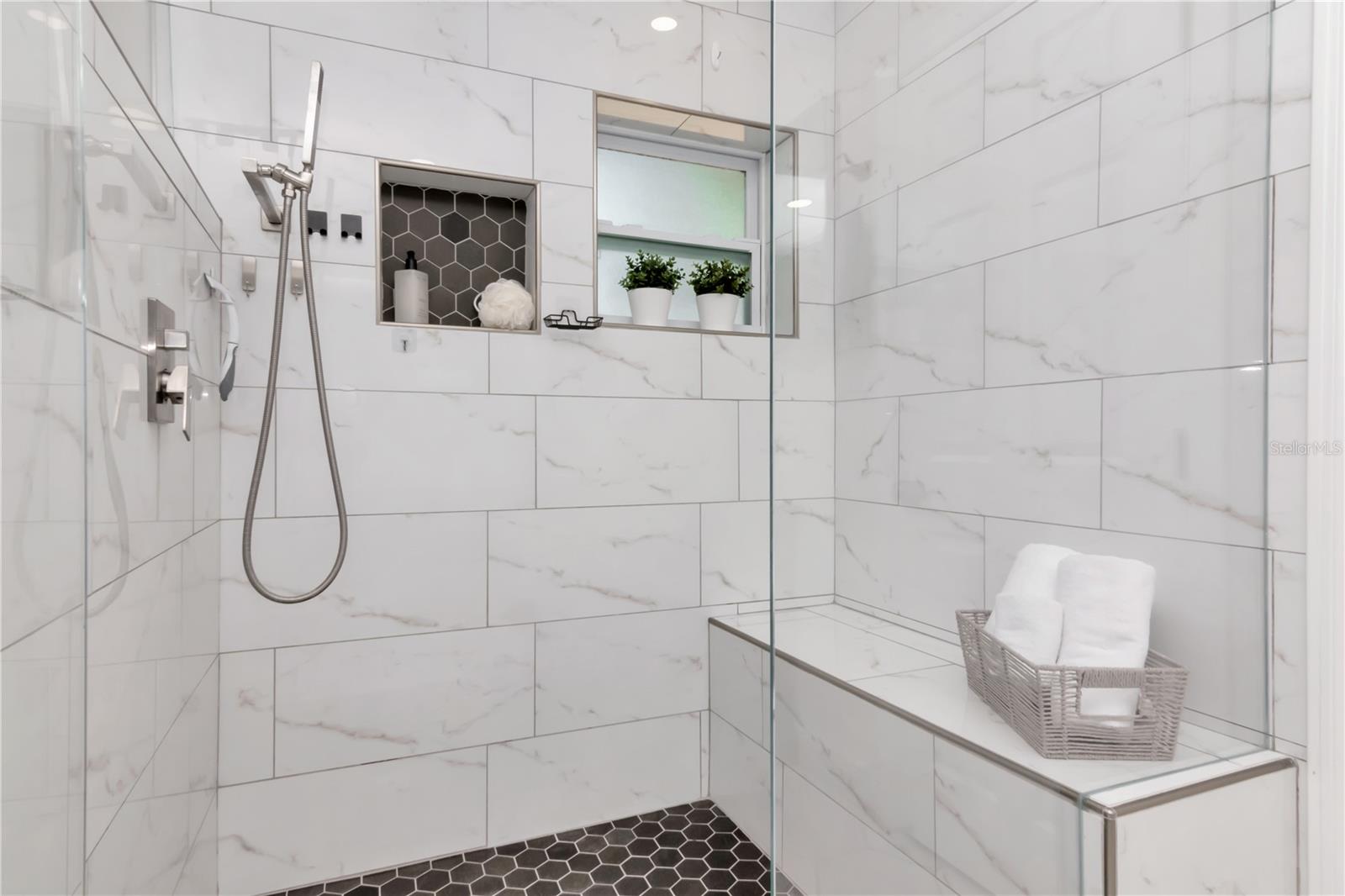 106 STEVEN ST, RUSKIN, FL, 33570