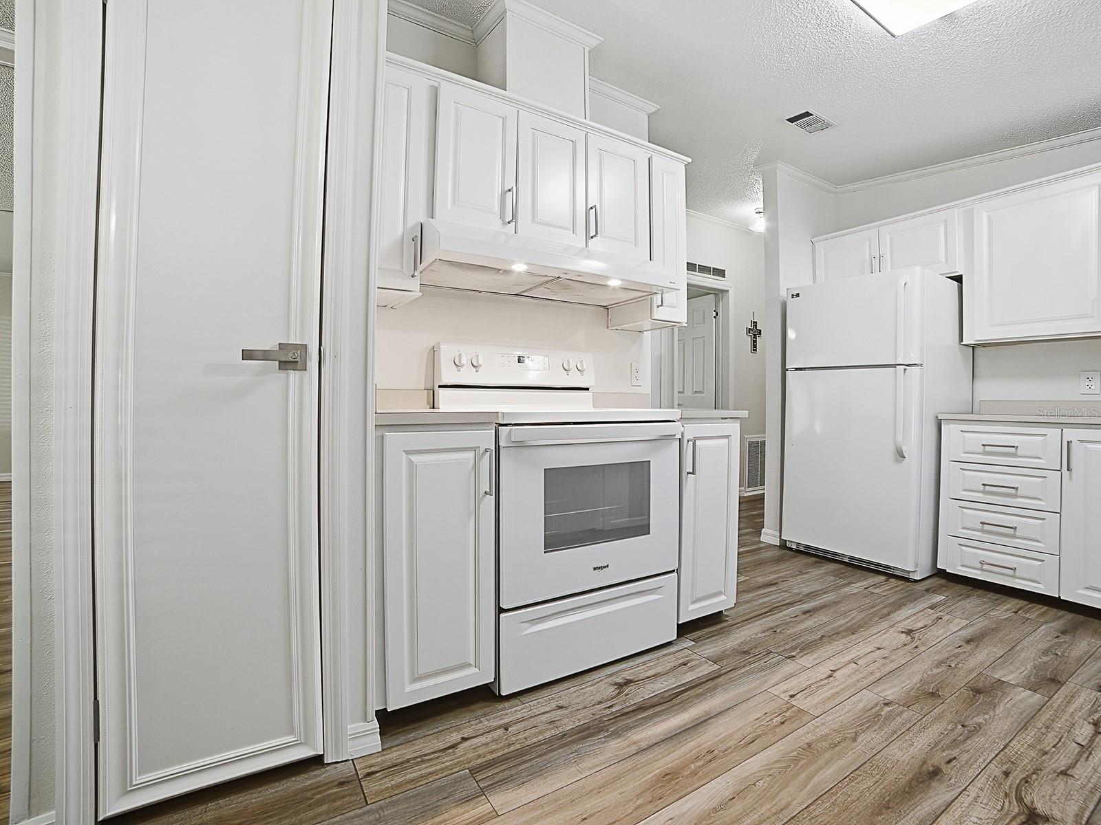 25143 BARROW HL, LEESBURG, FL, 34748