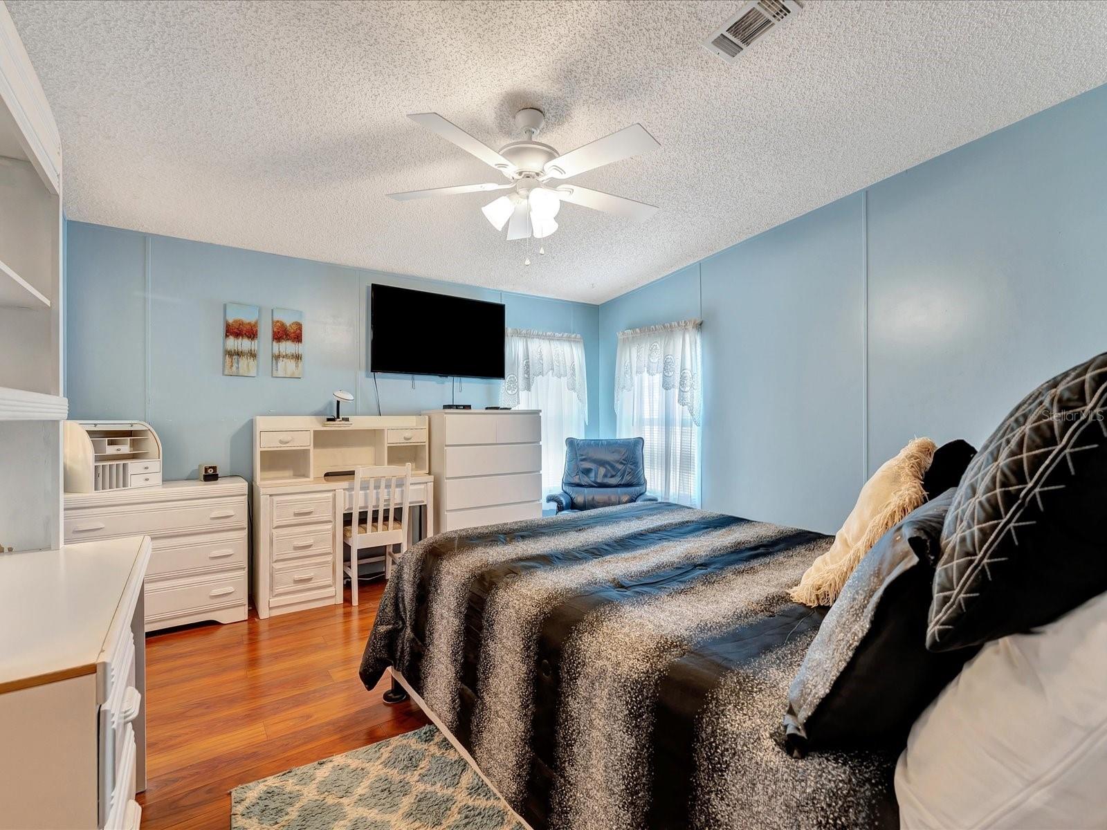 199 S PORT ROYAL LN, APOLLO BEACH, FL, 33572