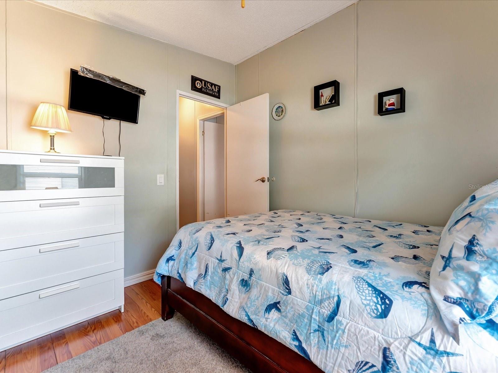 199 S PORT ROYAL LN, APOLLO BEACH, FL, 33572