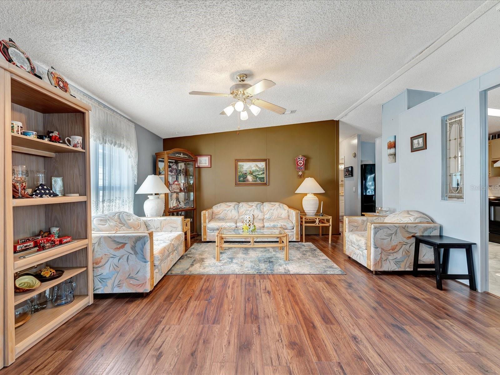 199 S PORT ROYAL LN, APOLLO BEACH, FL, 33572