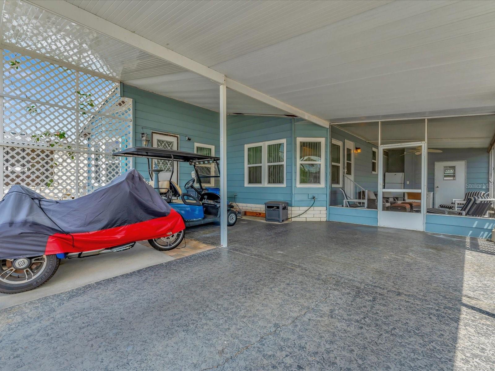 199 S PORT ROYAL LN, APOLLO BEACH, FL, 33572