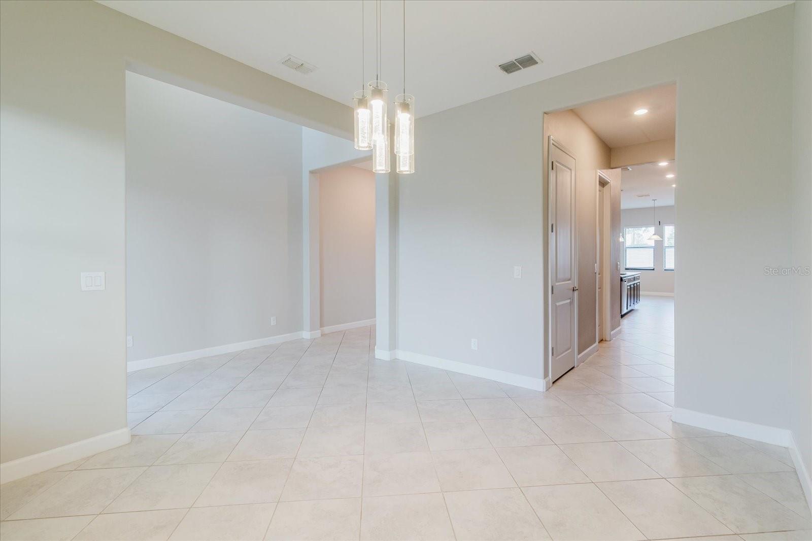 11721 SUNBURST MARBLE RD, RIVERVIEW, FL, 33579