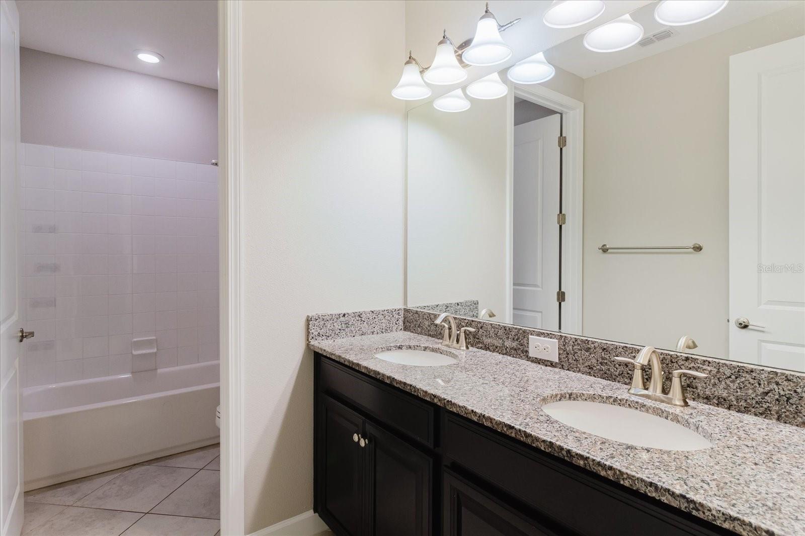 11721 SUNBURST MARBLE RD, RIVERVIEW, FL, 33579