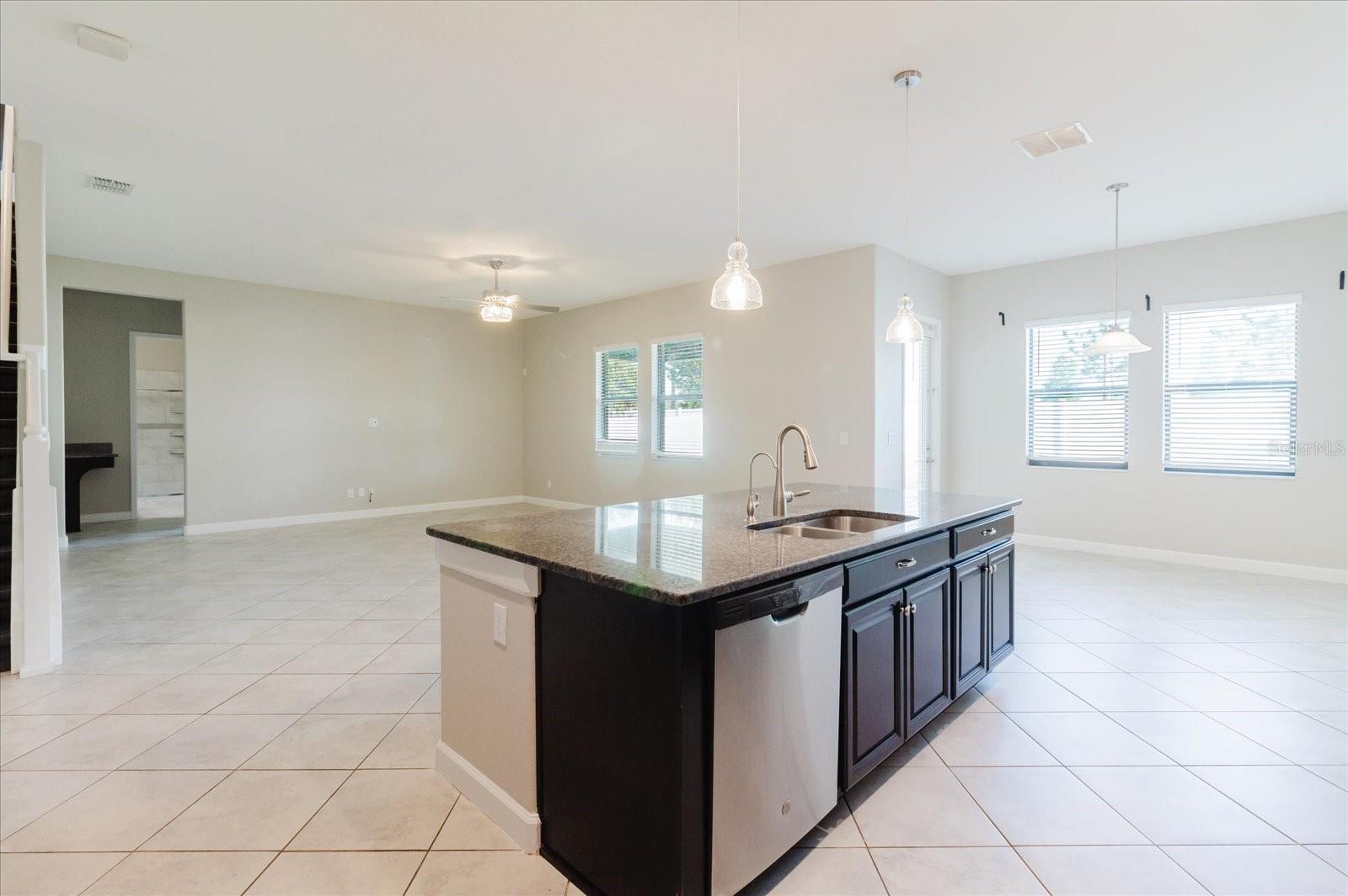 11721 SUNBURST MARBLE RD, RIVERVIEW, FL, 33579
