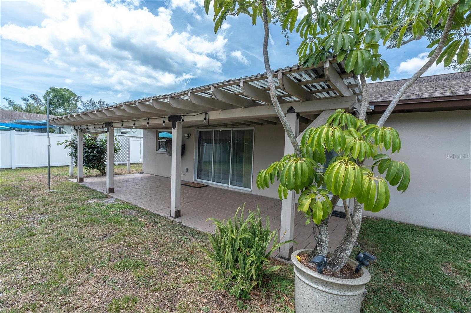 13176 DORCHESTER DR, SEMINOLE, FL, 33776