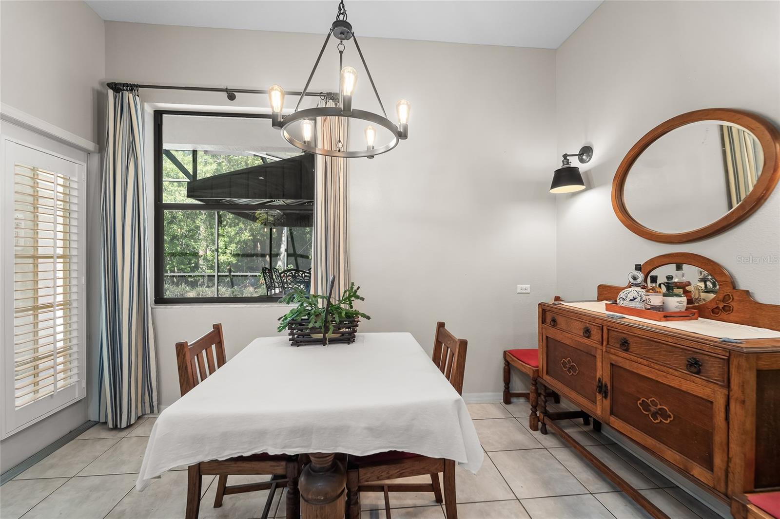 1012 KINGSBOROUGH GARDENS CT, LUTZ, FL, 33548