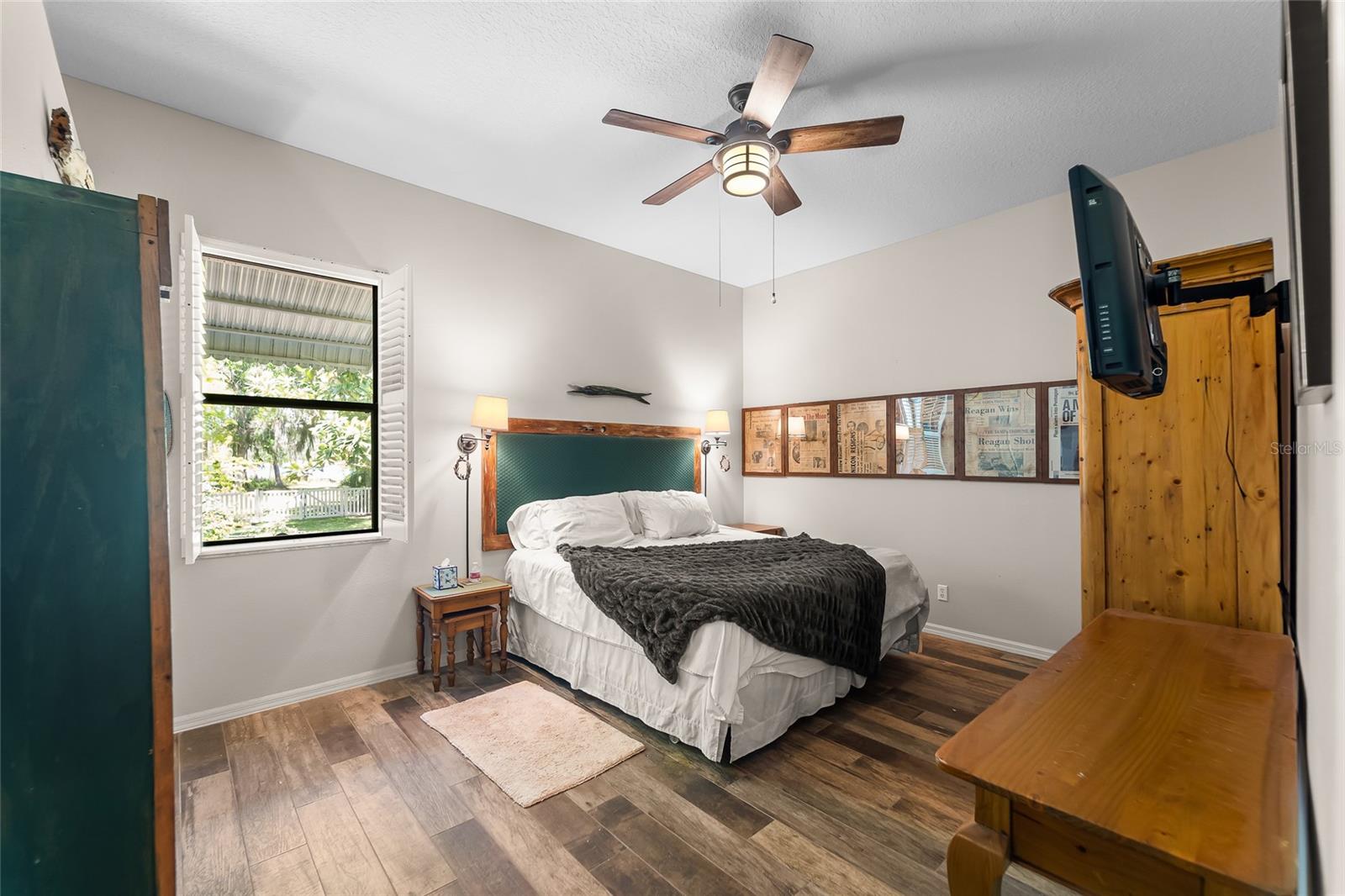 1012 KINGSBOROUGH GARDENS CT, LUTZ, FL, 33548