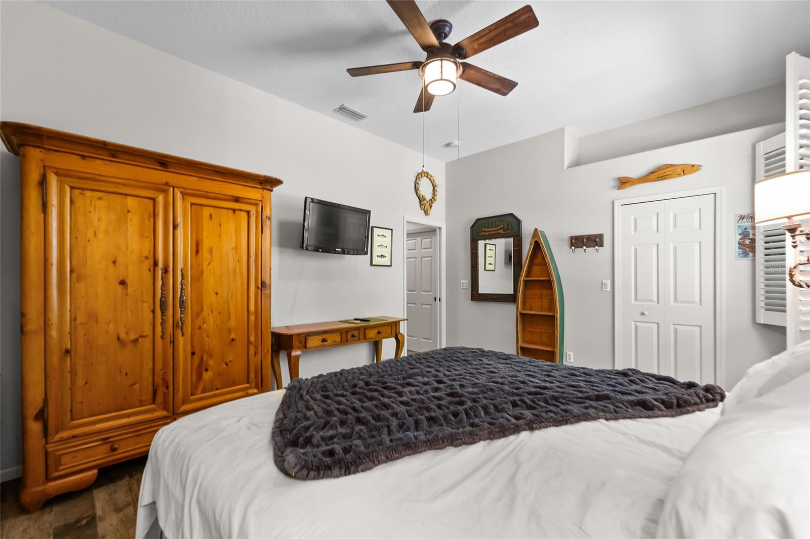 1012 KINGSBOROUGH GARDENS CT, LUTZ, FL, 33548