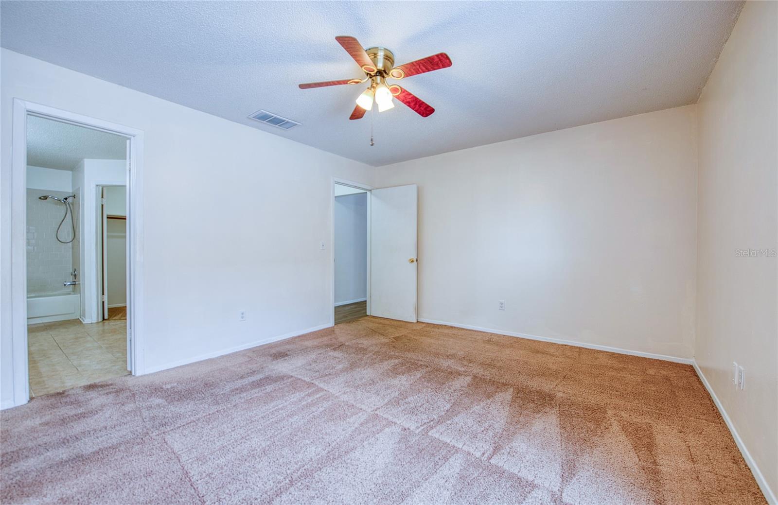 6922 SILVERMILL DR, TAMPA, FL, 33635