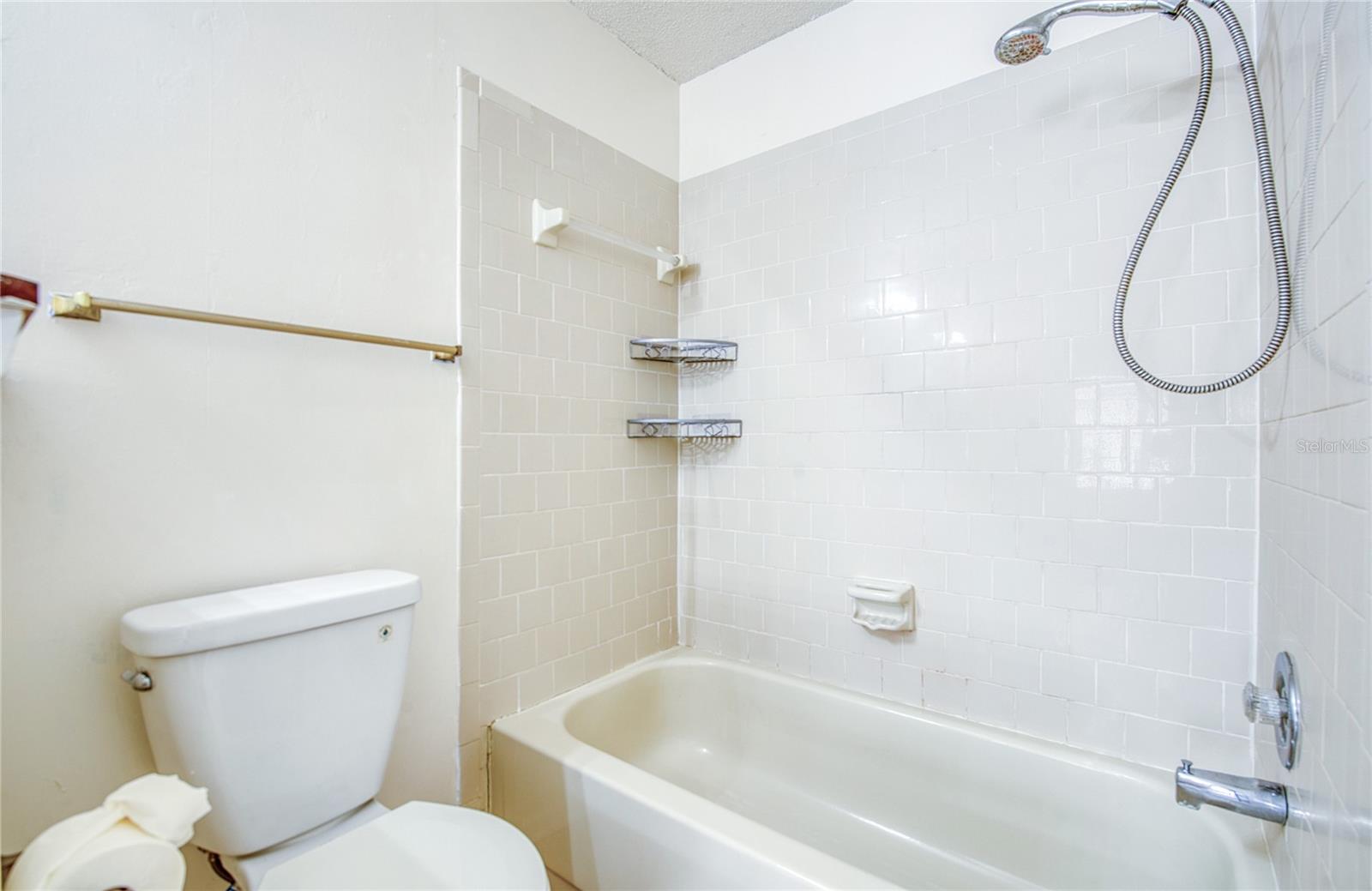 6922 SILVERMILL DR, TAMPA, FL, 33635