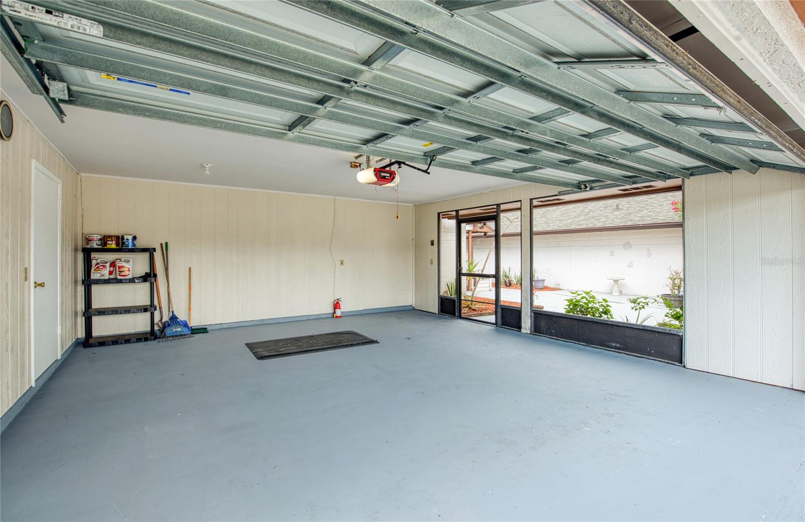 6922 SILVERMILL DR, TAMPA, FL, 33635