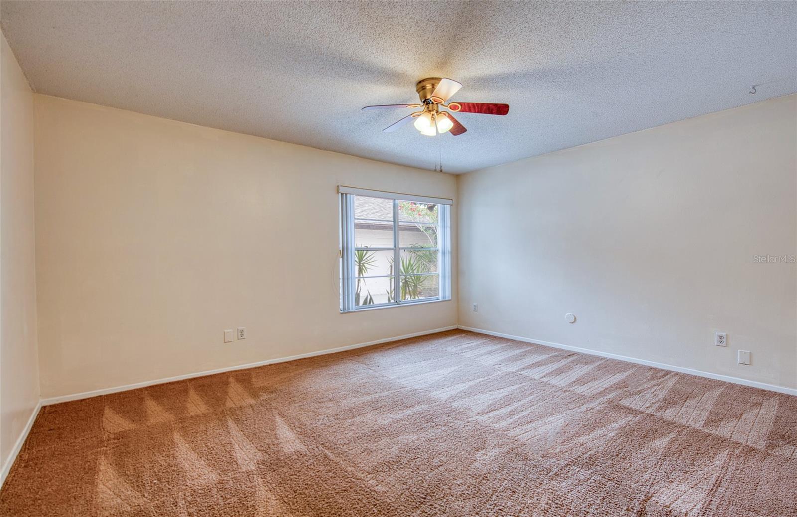 6922 SILVERMILL DR, TAMPA, FL, 33635