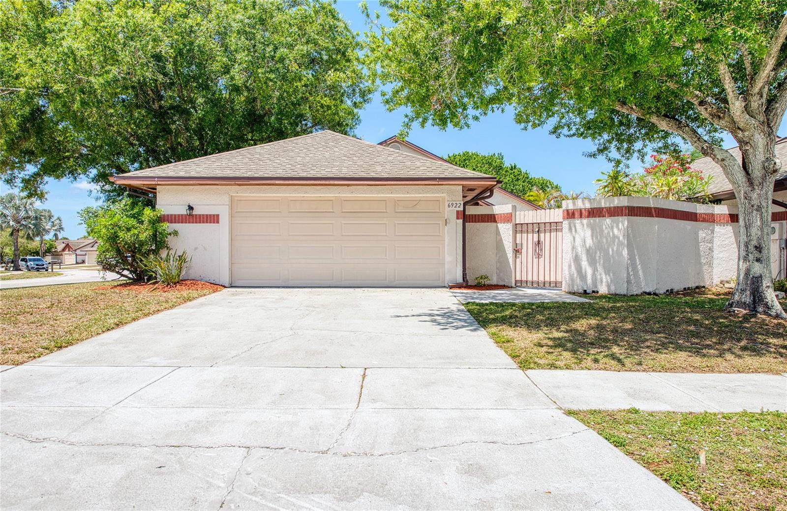 6922 SILVERMILL DR, TAMPA, FL, 33635