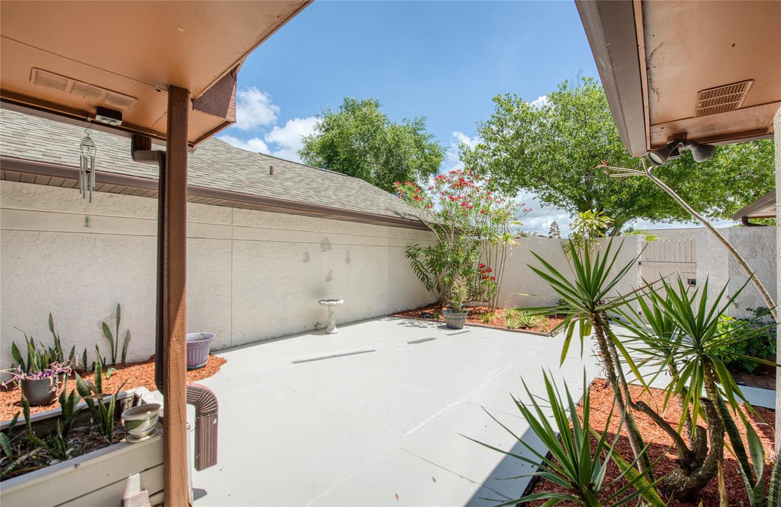 6922 SILVERMILL DR, TAMPA, FL, 33635