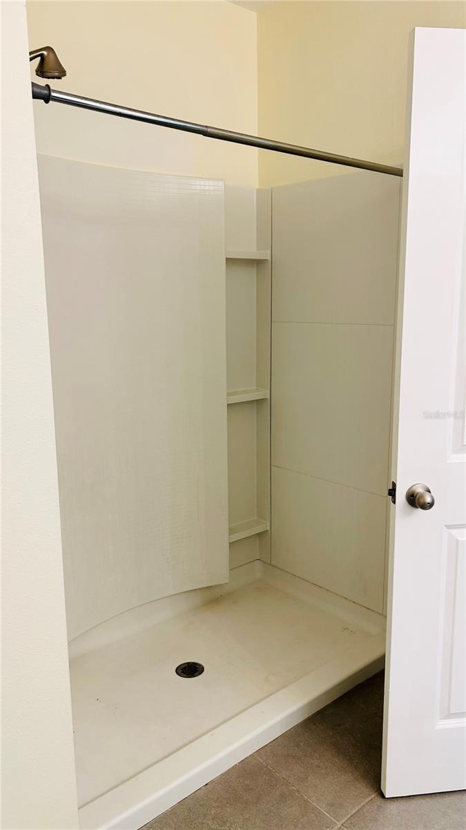 11152 LELAND GROVES DR, RIVERVIEW, FL, 33579