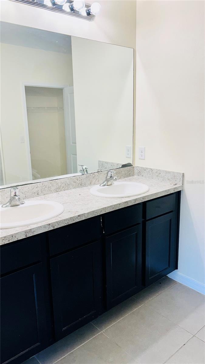 11152 LELAND GROVES DR, RIVERVIEW, FL, 33579