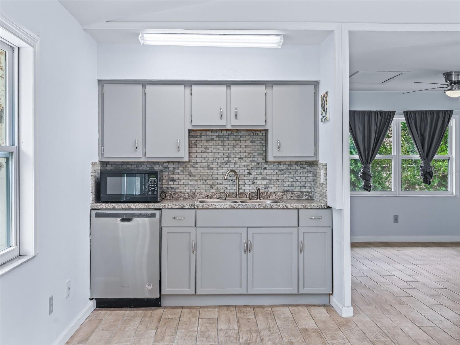 4091 NE 4TH TER, OCALA, FL, 34479