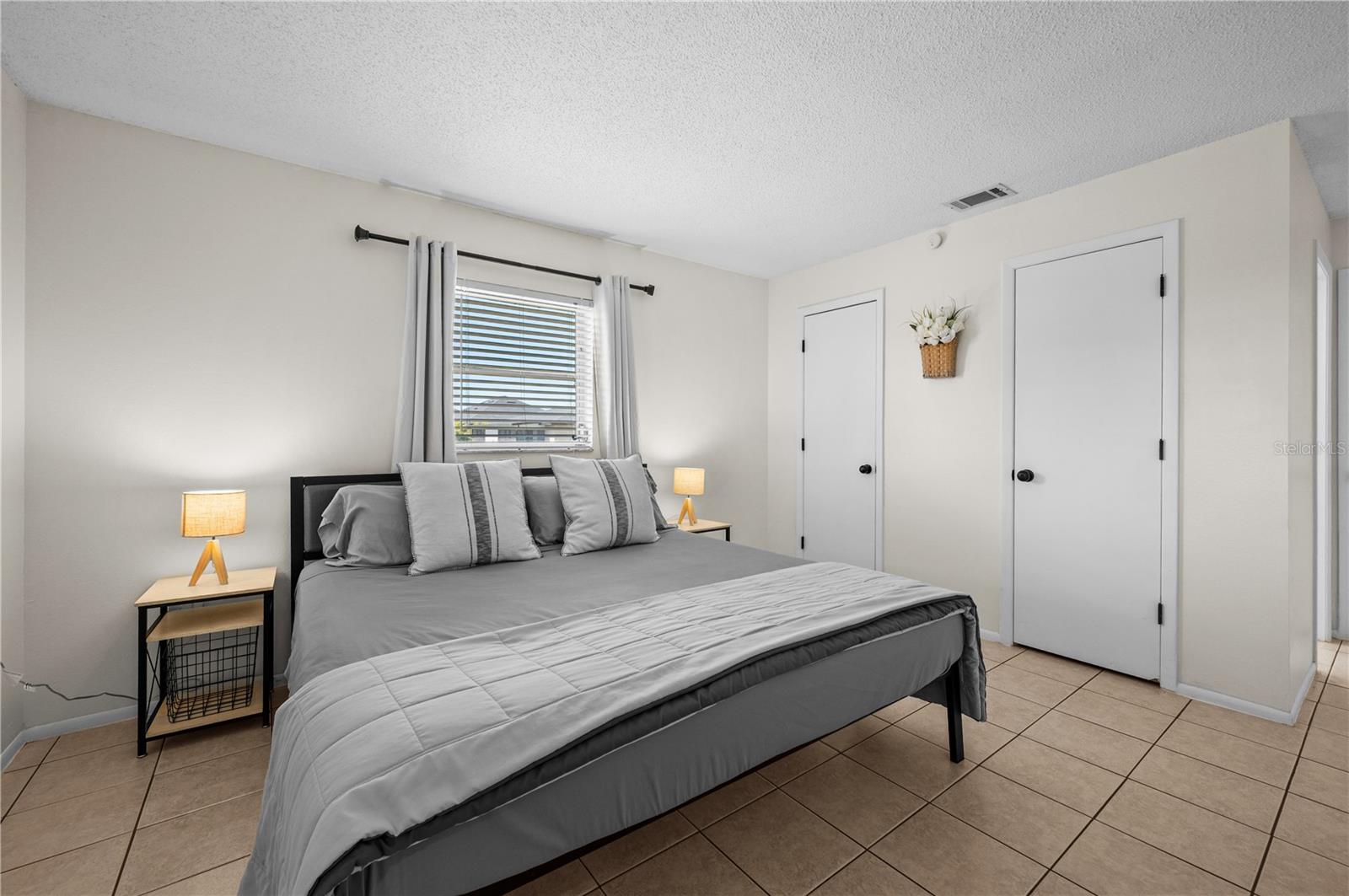 182 BOUNDARY BLVD #B, ROTONDA WEST, FL, 33947