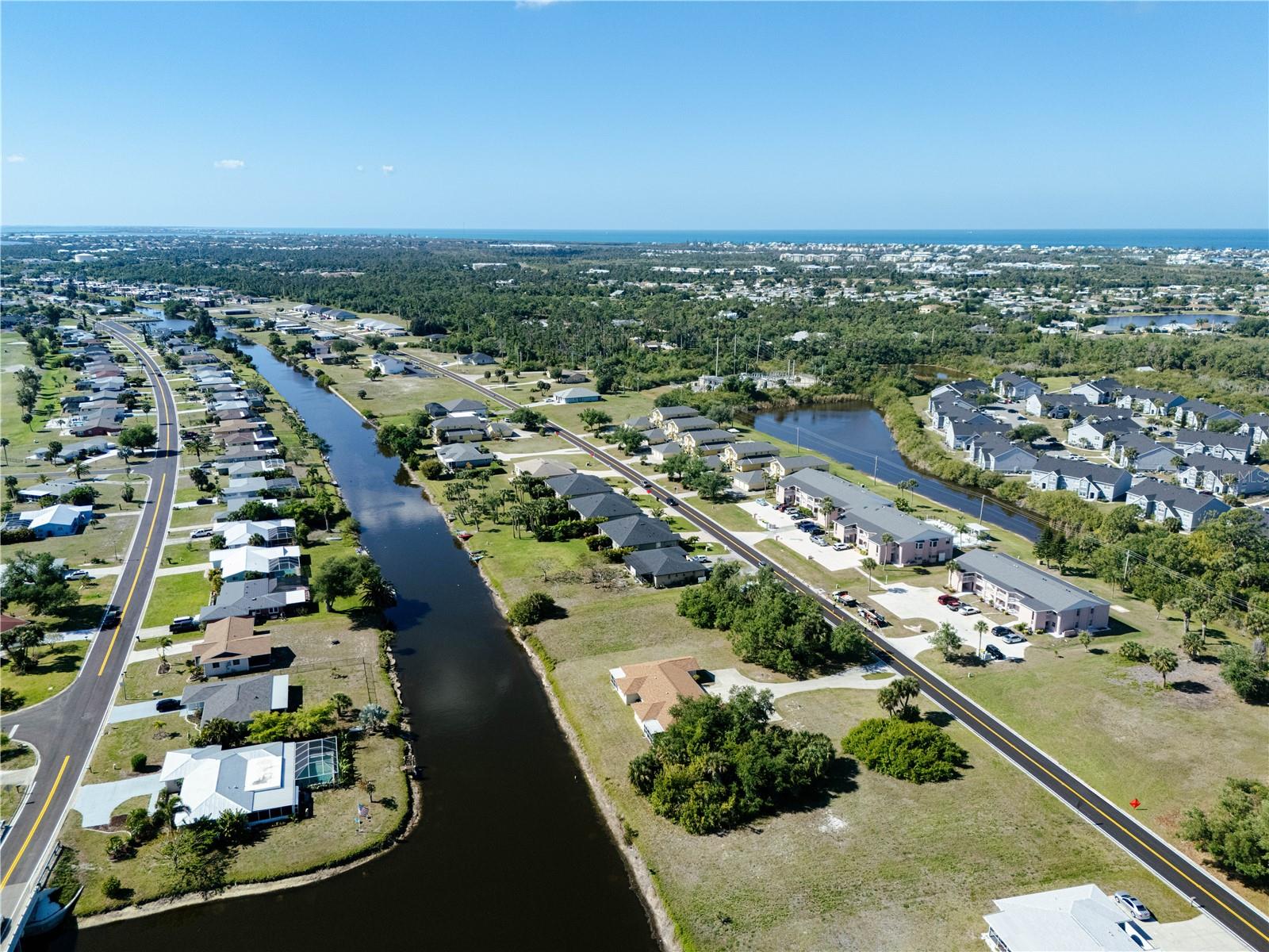 182 BOUNDARY BLVD #B, ROTONDA WEST, FL, 33947