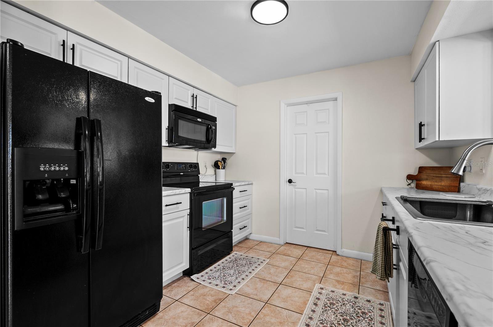 182 BOUNDARY BLVD #B, ROTONDA WEST, FL, 33947