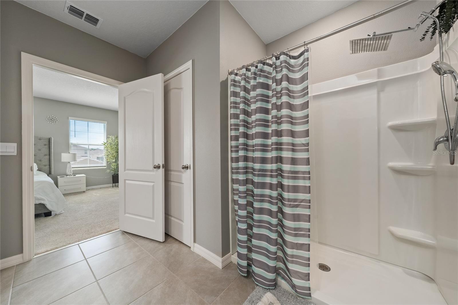 928 AUGUST SKY DR, DELTONA, FL, 32738