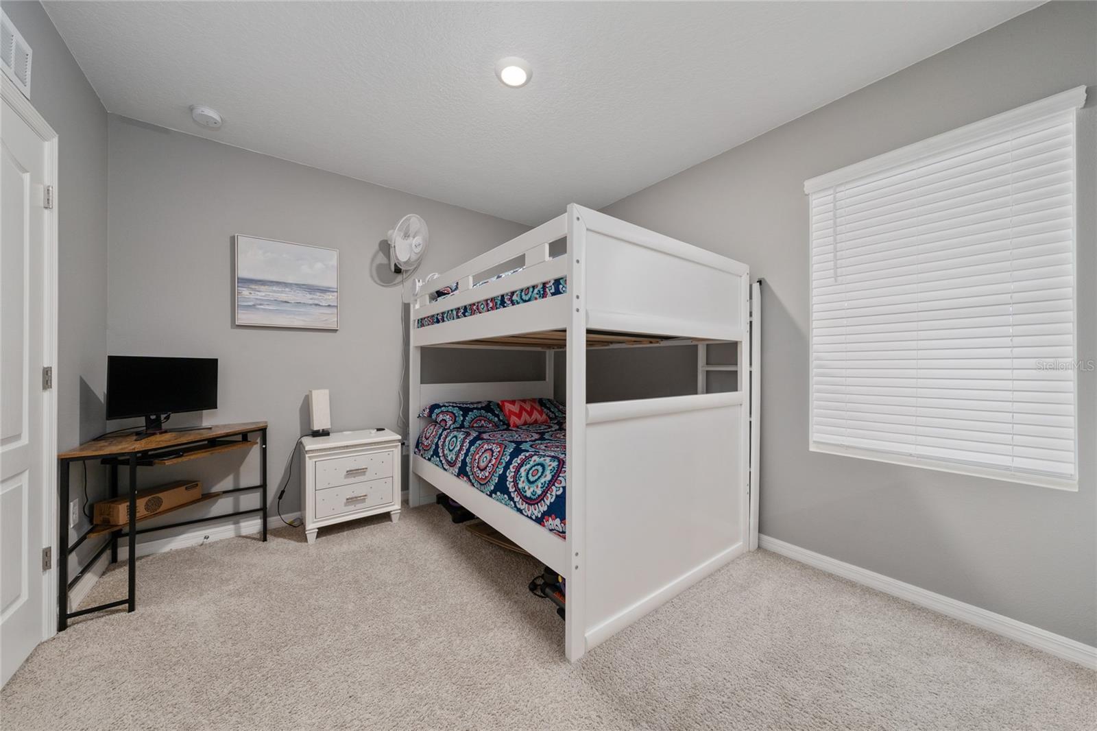 928 AUGUST SKY DR, DELTONA, FL, 32738