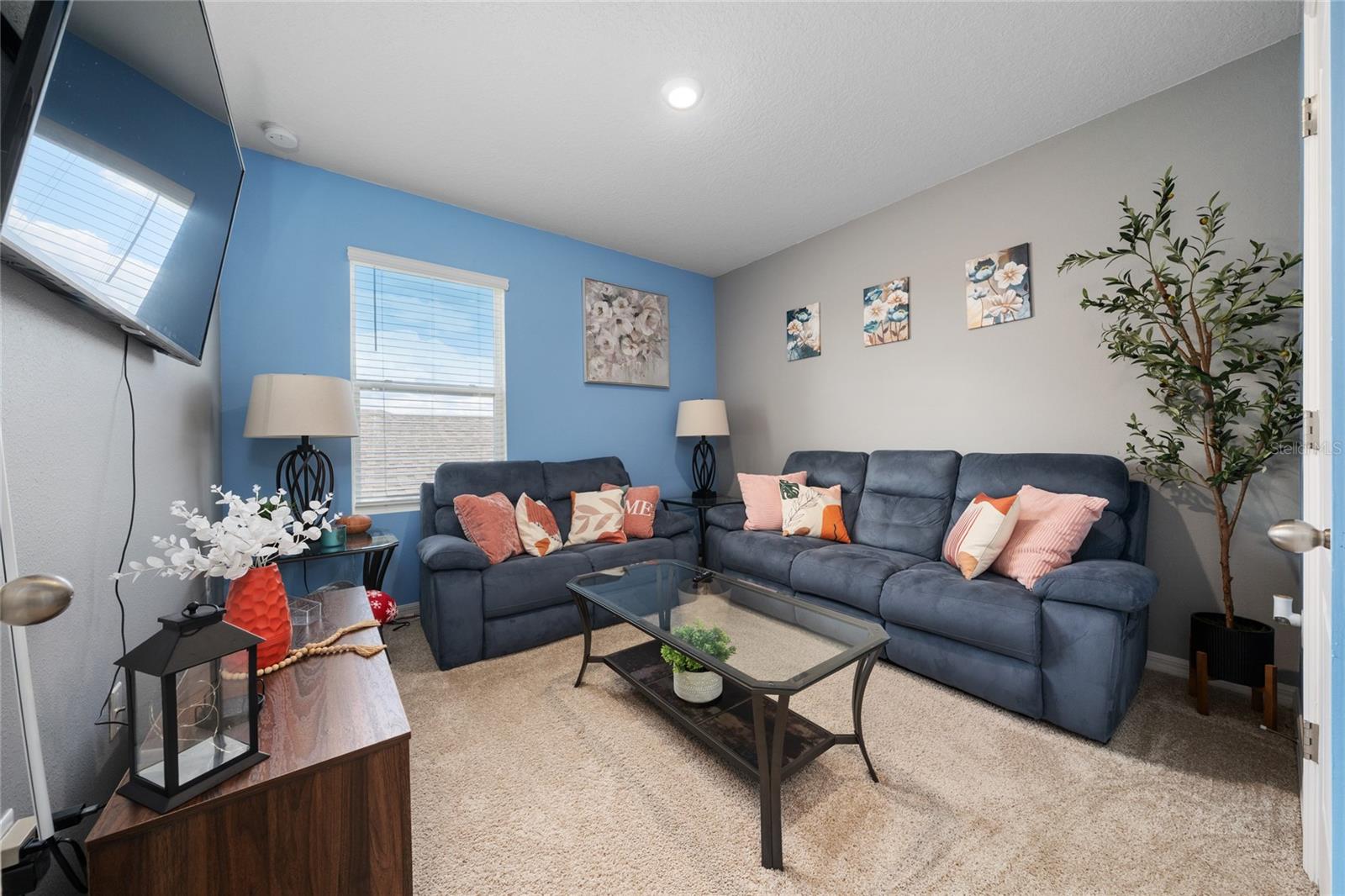 928 AUGUST SKY DR, DELTONA, FL, 32738