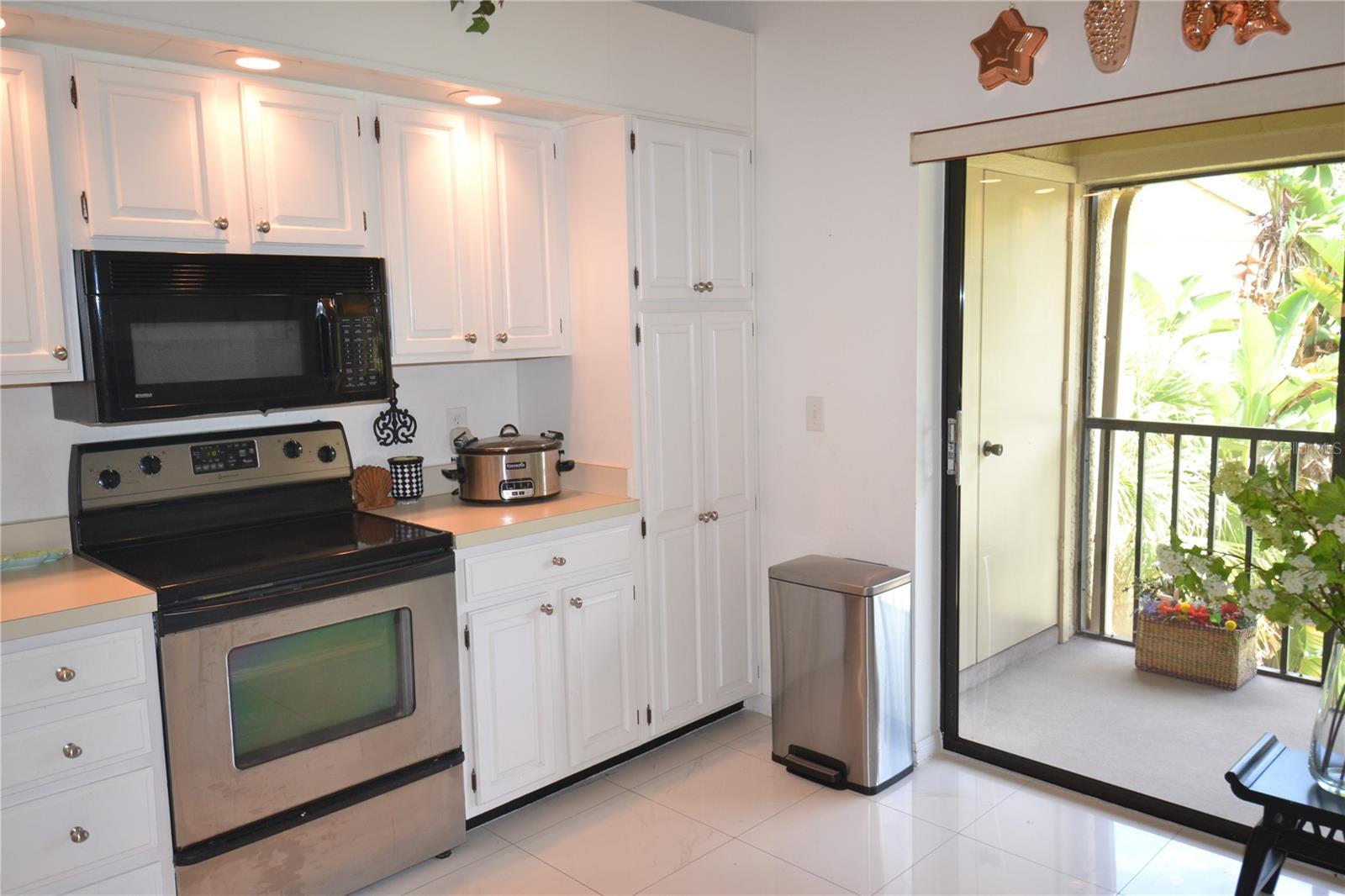 112 LINDSAY LN, OLDSMAR, FL, 34677