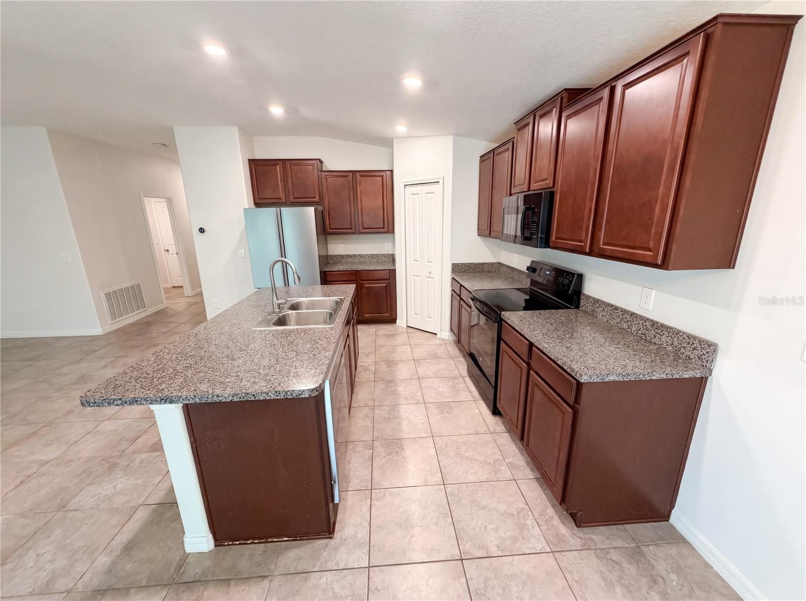 12707 LEMON PEPPER DR, RIVERVIEW, FL, 33578