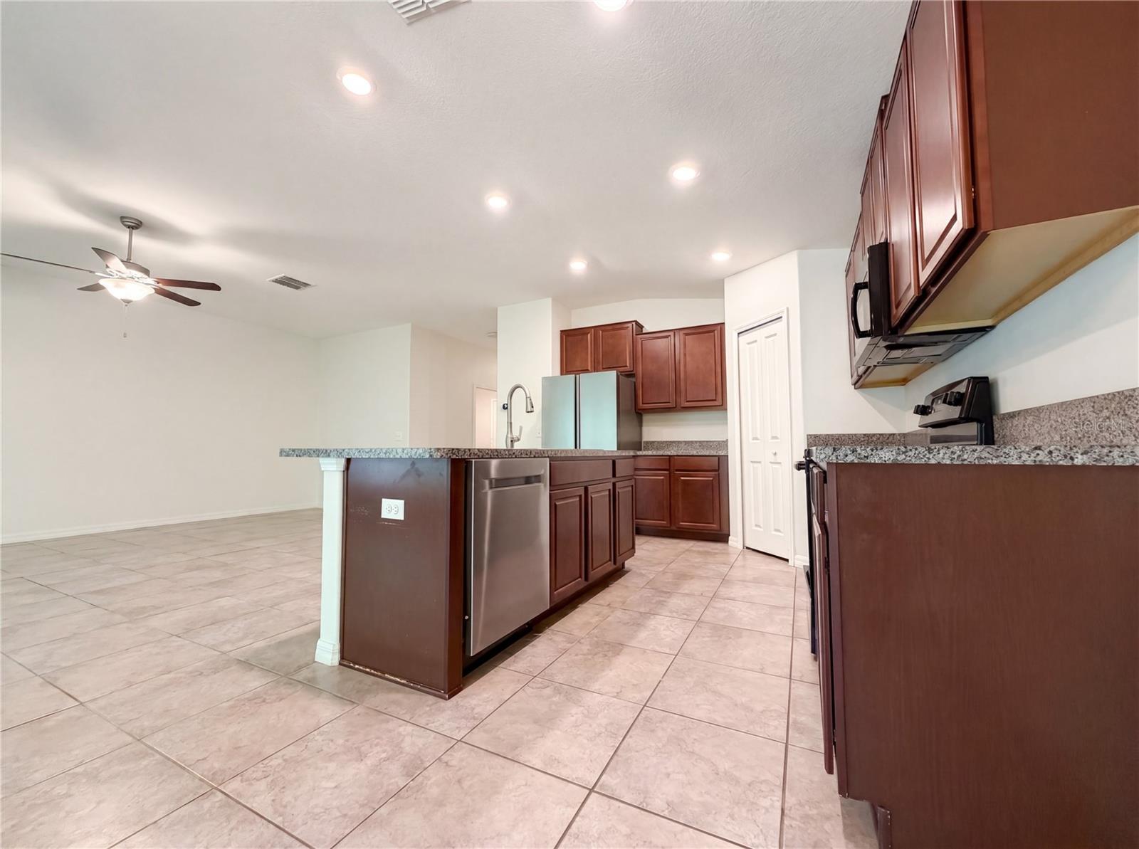 12707 LEMON PEPPER DR, RIVERVIEW, FL, 33578