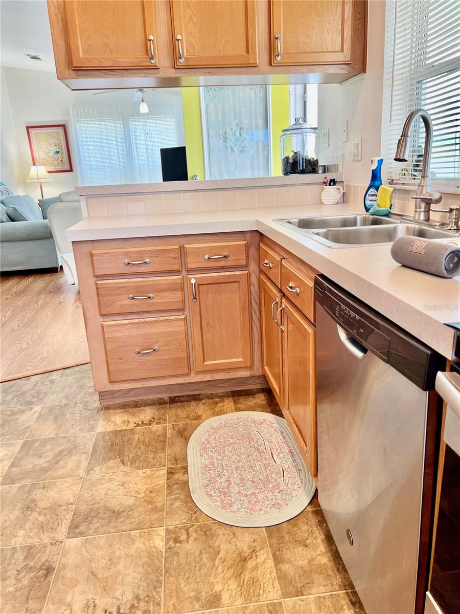 102 2ND AVE, VENICE, FL, 34285