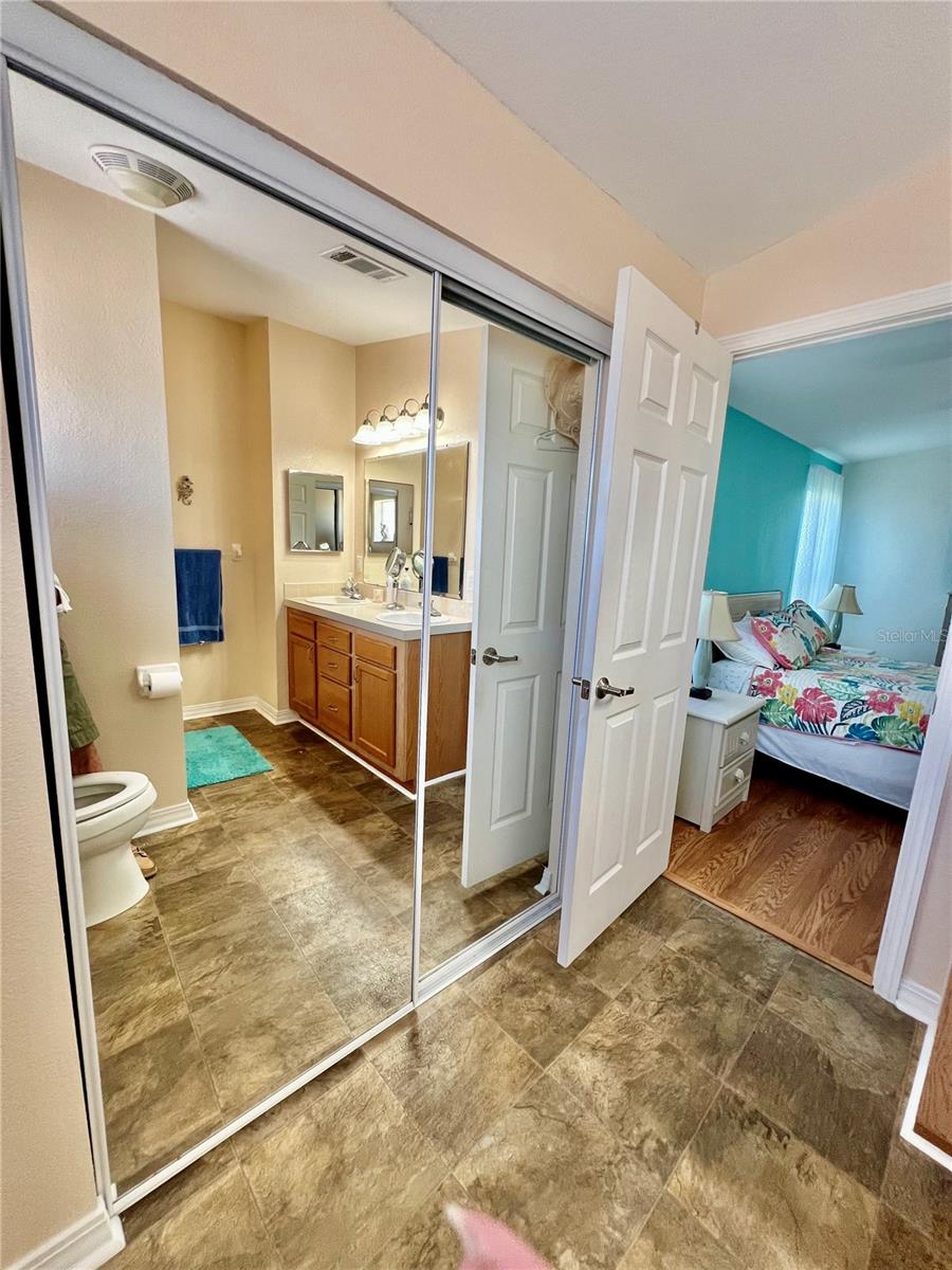 102 2ND AVE, VENICE, FL, 34285