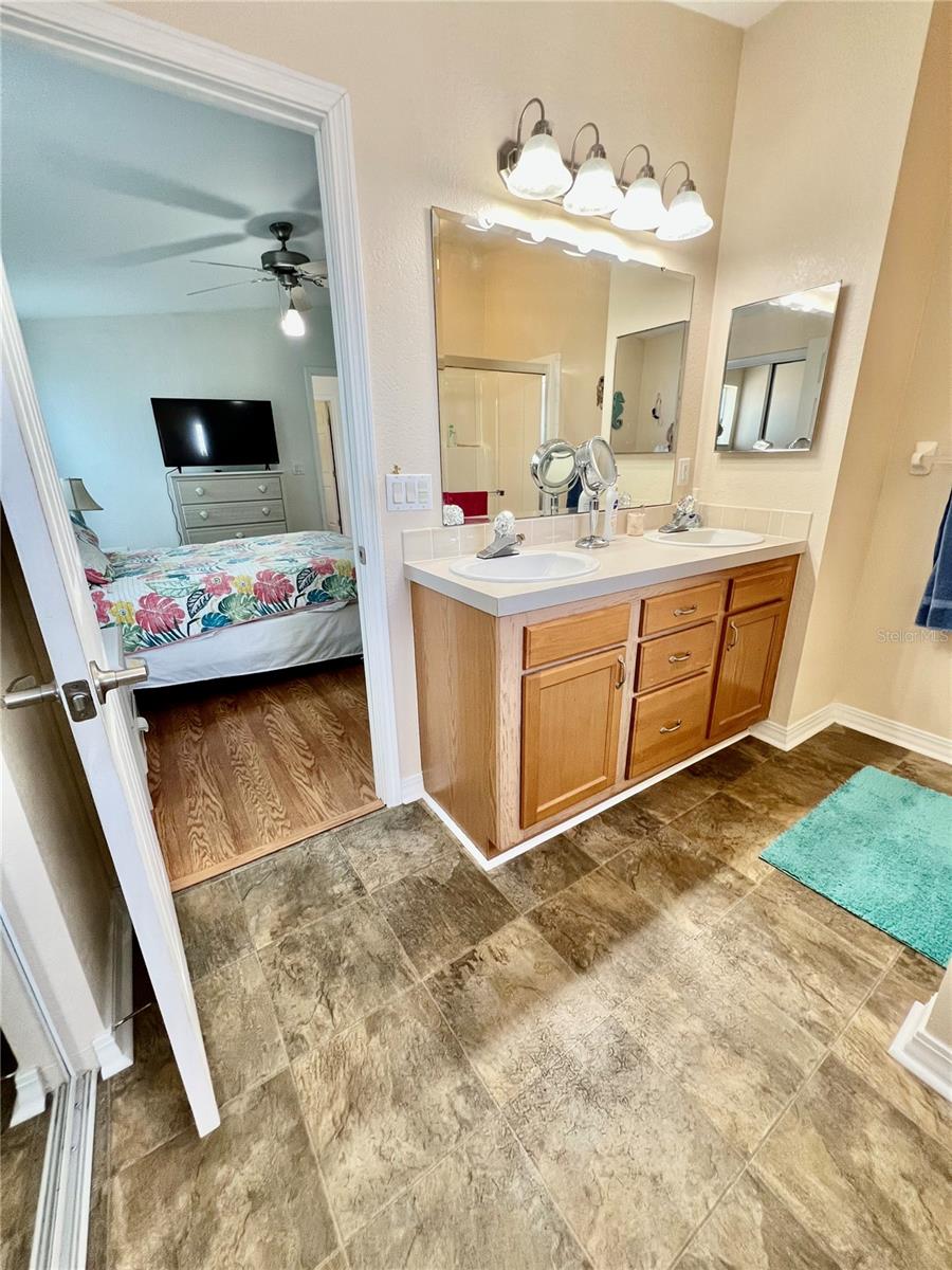 102 2ND AVE, VENICE, FL, 34285