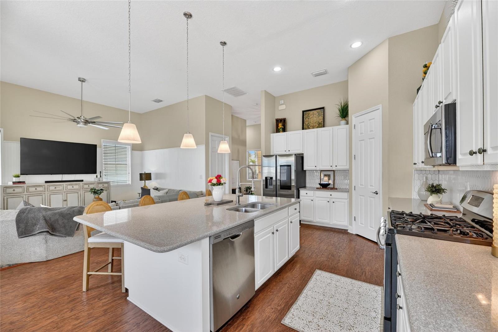 508 WINTERSIDE DR, APOLLO BEACH, FL, 33572