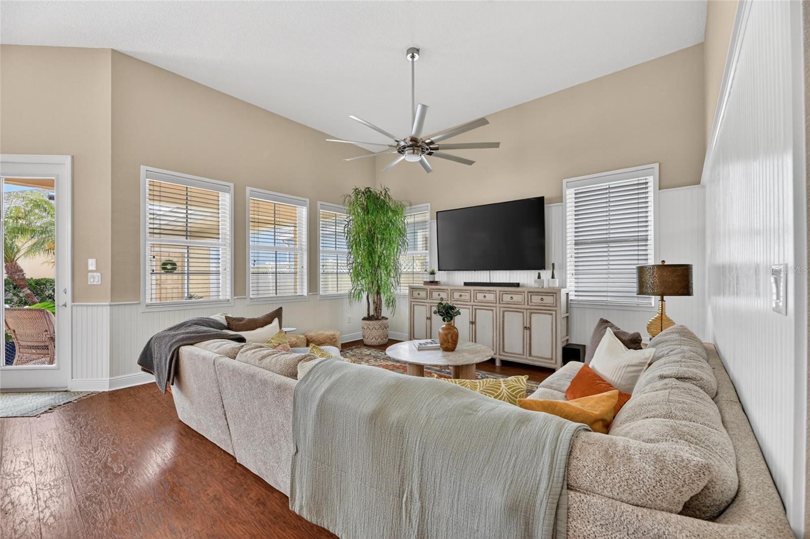508 WINTERSIDE DR, APOLLO BEACH, FL, 33572