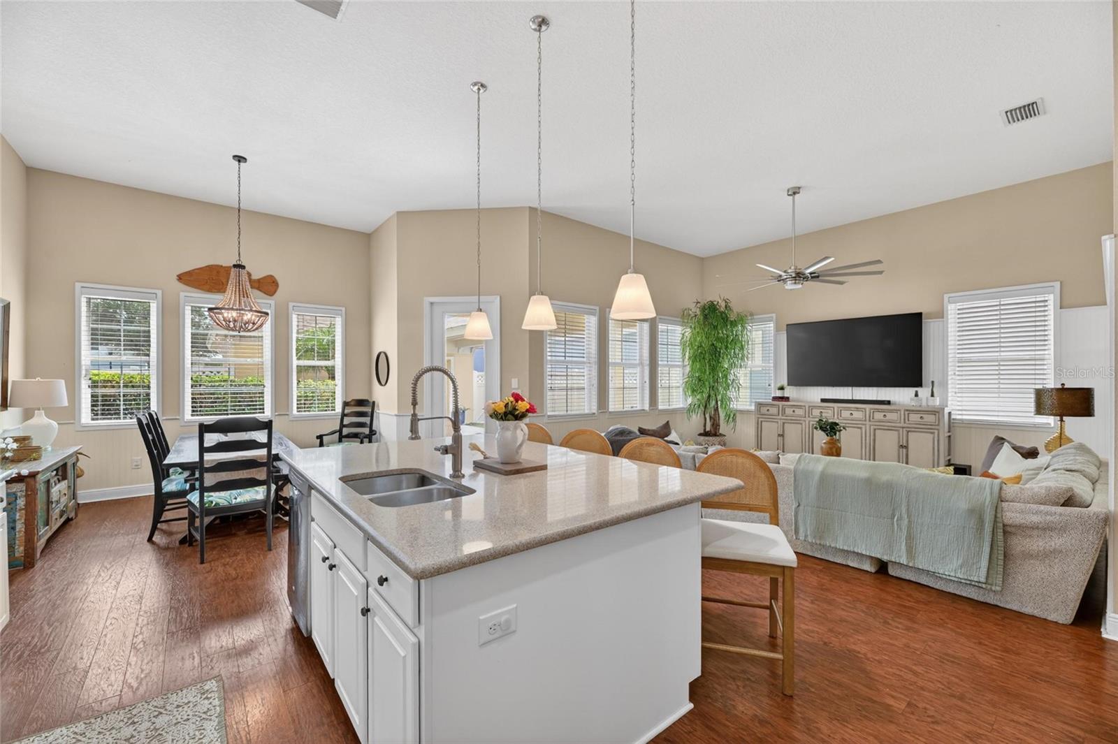 508 WINTERSIDE DR, APOLLO BEACH, FL, 33572