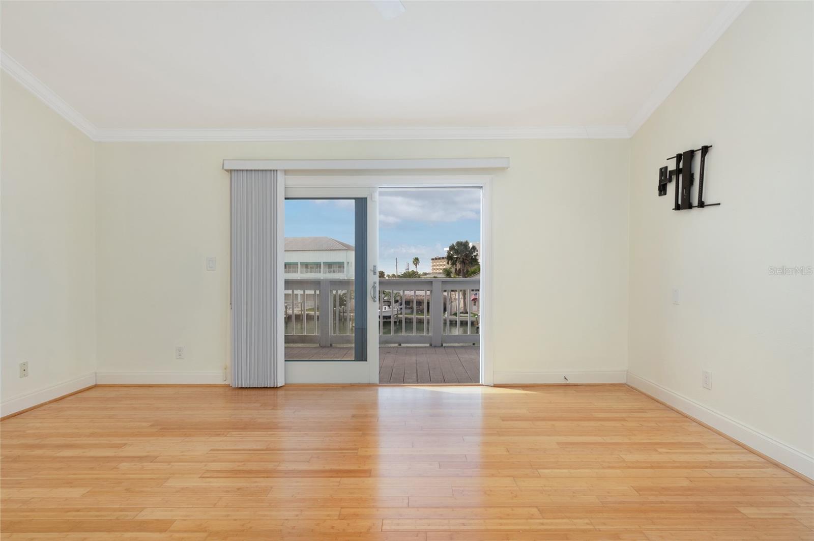 11820 CAPRI CIR S, TREASURE ISLAND, FL, 33706