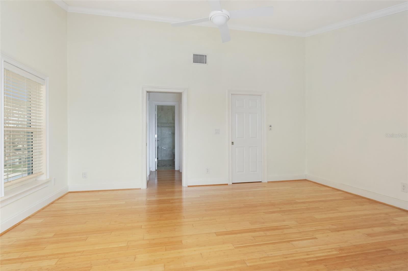 11820 CAPRI CIR S, TREASURE ISLAND, FL, 33706