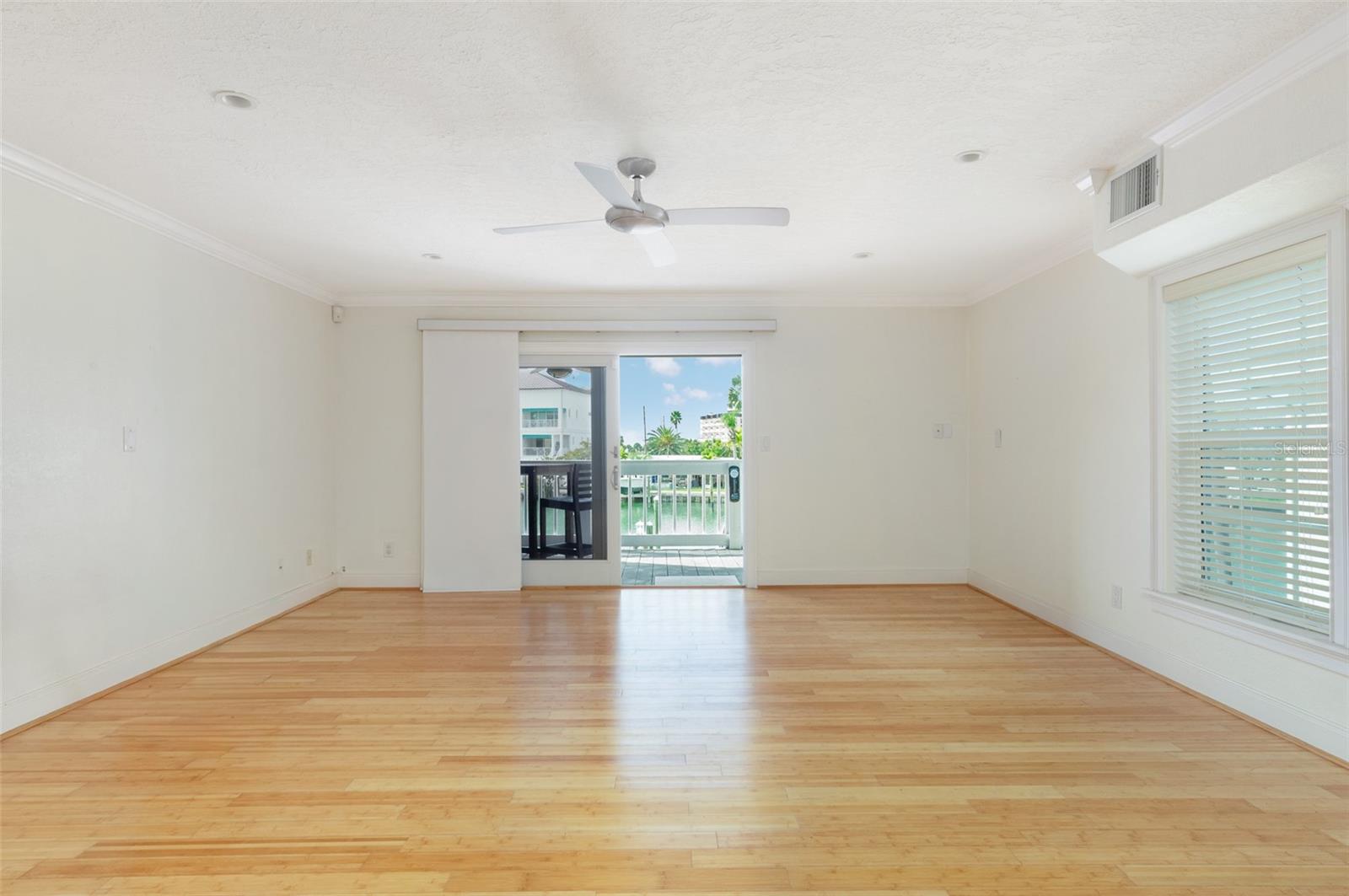 11820 CAPRI CIR S, TREASURE ISLAND, FL, 33706