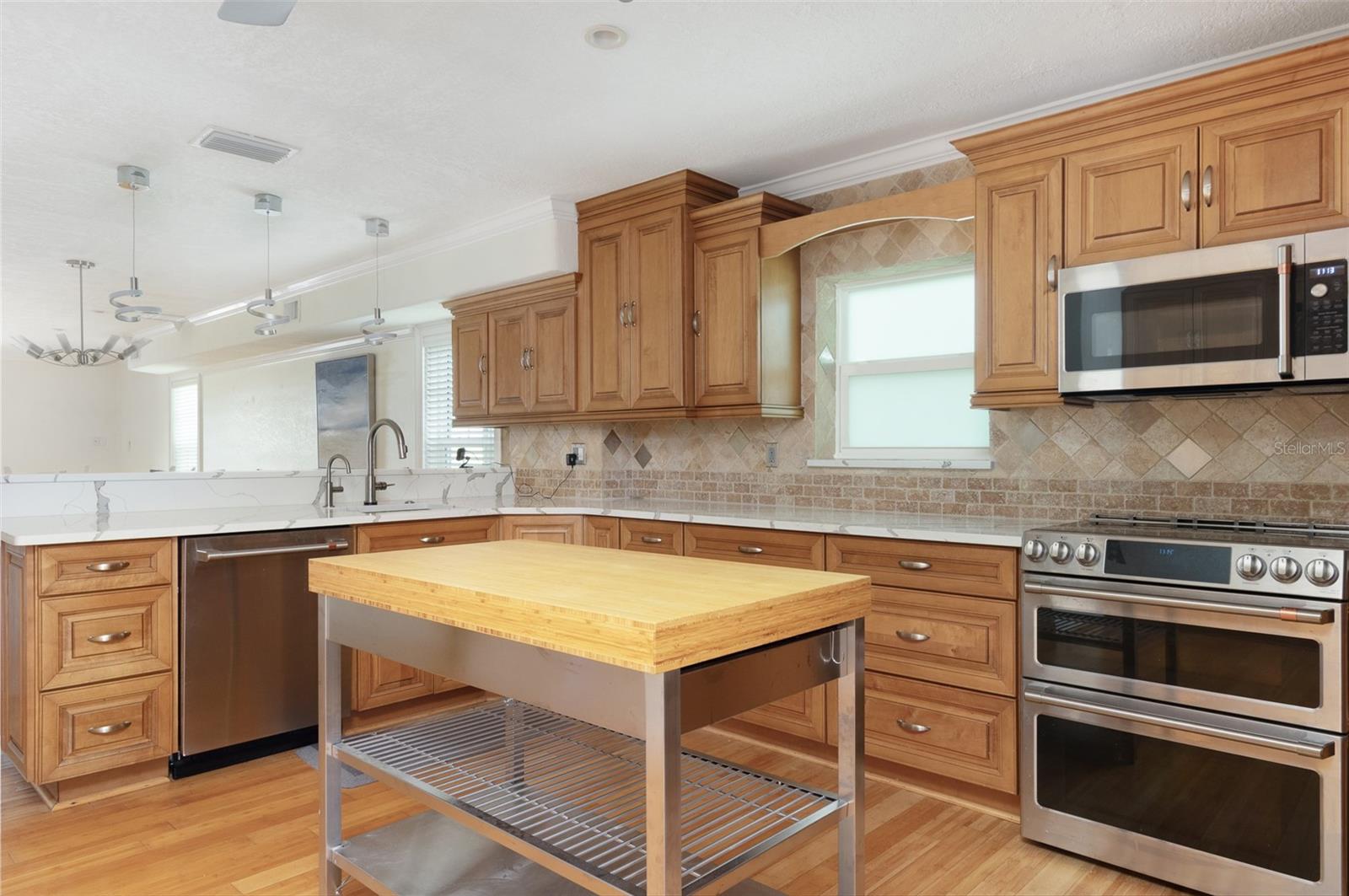 11820 CAPRI CIR S, TREASURE ISLAND, FL, 33706